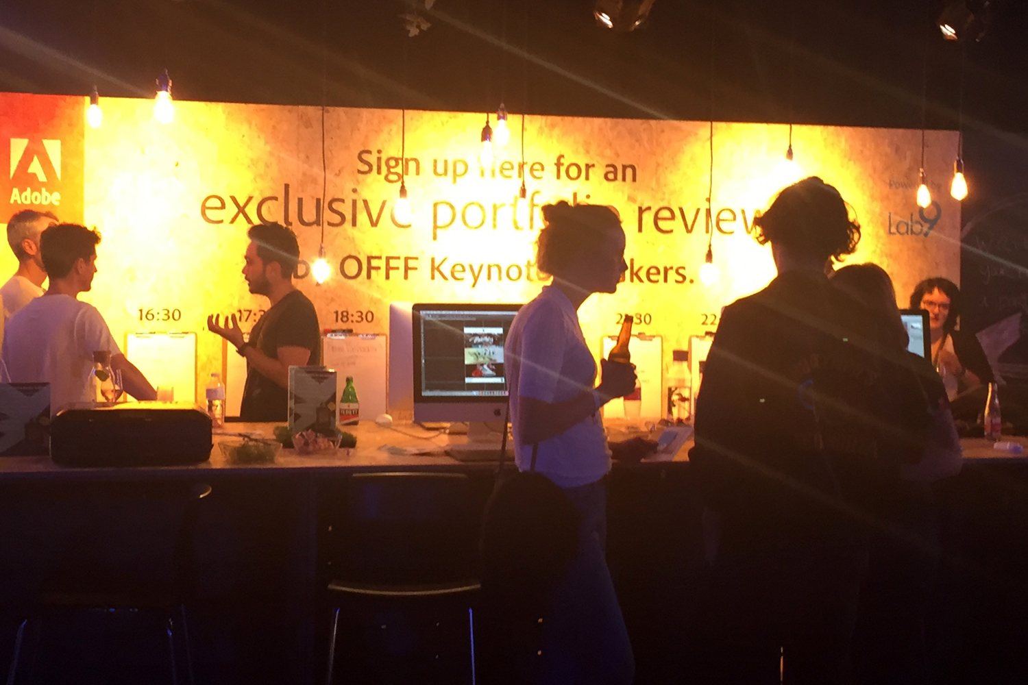 OFFF by Night